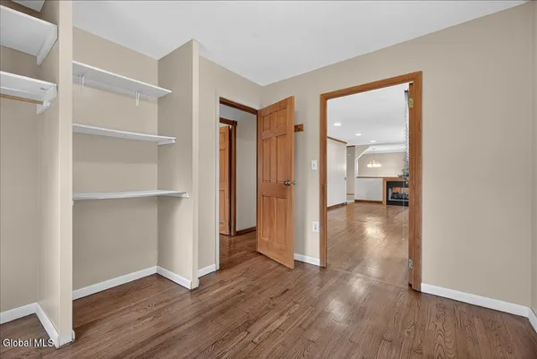 $349,900 | 31 Amelia Drive, Colonie, NY 12309