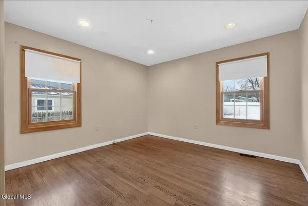 $349,900 | 31 Amelia Drive, Colonie, NY 12309