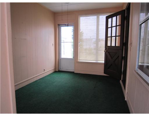 80 Oneida Street Pawtucket, RI 02860 - Photo 4 of 8 Other. breezeway