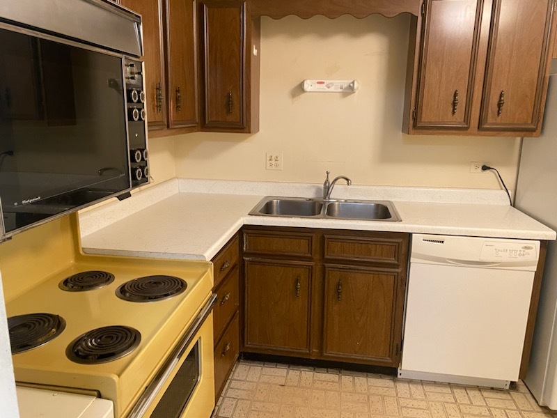 960 South River Road, Unit 508 Des Plaines, IL 60016 - Photo 8 of 12 Gallery Image 8