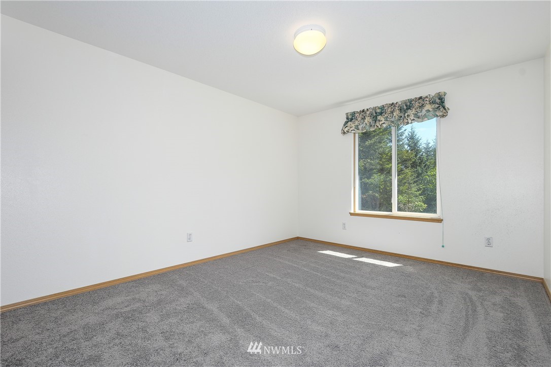 883 Fir Lane Road Castle Rock, WA 98611 - Photo 16 of 27