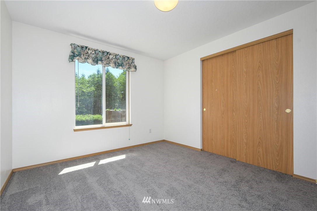 883 Fir Lane Road Castle Rock, WA 98611 - Photo 17 of 27