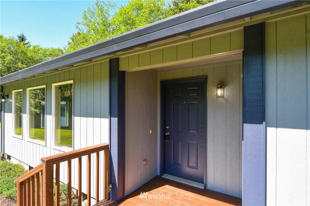 883 Fir Lane Road Castle Rock, WA 98611 - Photo 4 of 27