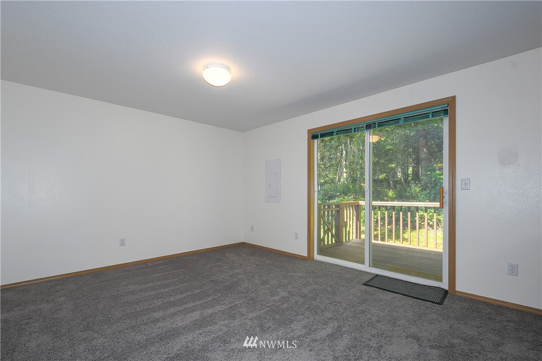 883 Fir Lane Road Castle Rock, WA 98611 - Photo 9 of 27