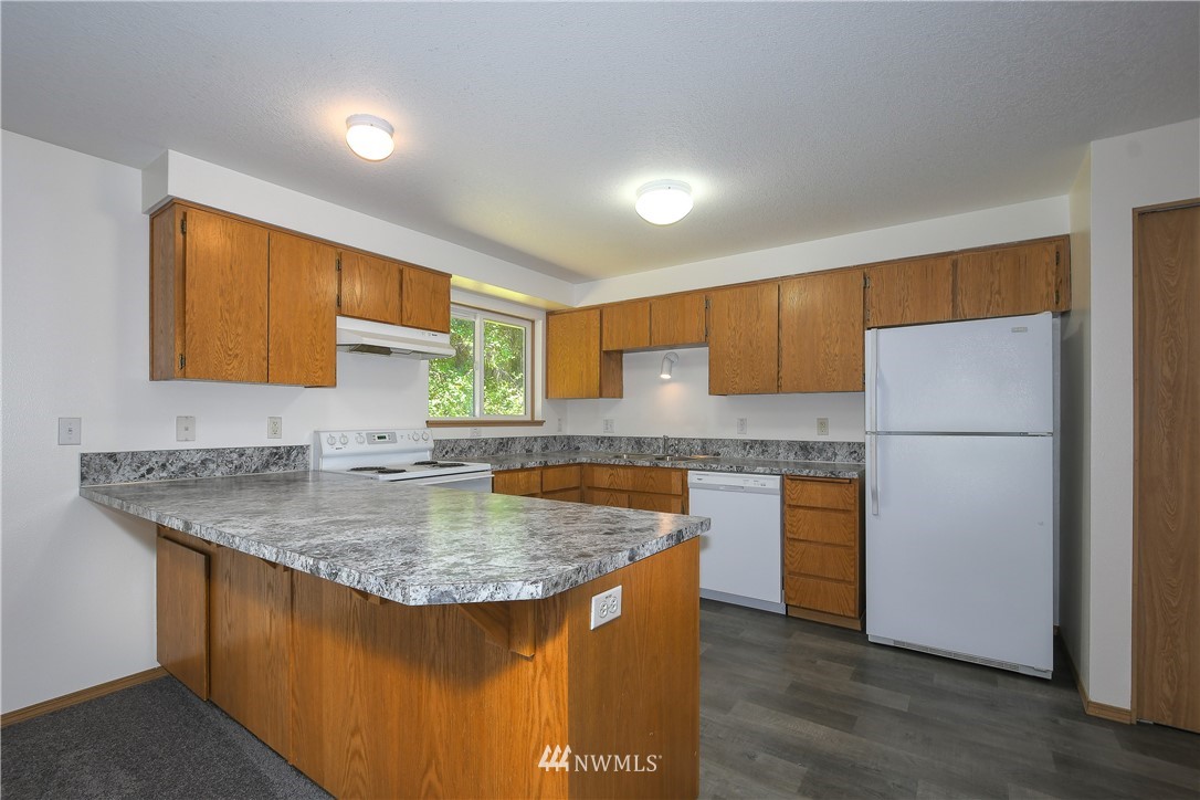 883 Fir Lane Road Castle Rock, WA 98611 - Photo 10 of 27