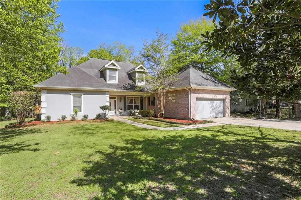 301 Rosedown Way Mandeville, LA 70471 - Photo 1 of 18 Gallery Image 1