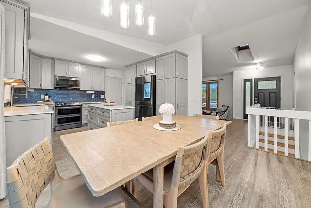 $435,000 | 1569 Lancaster Lane, Eagan, MN 55122