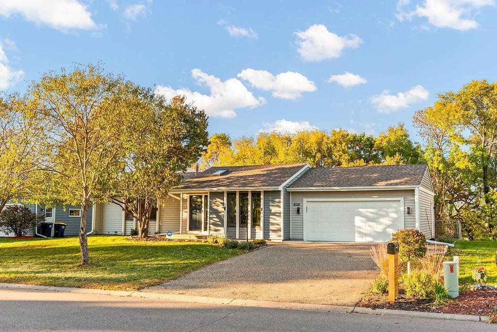 1569 Lancaster Lane Eagan, MN 55122 - Photo 2 of 47