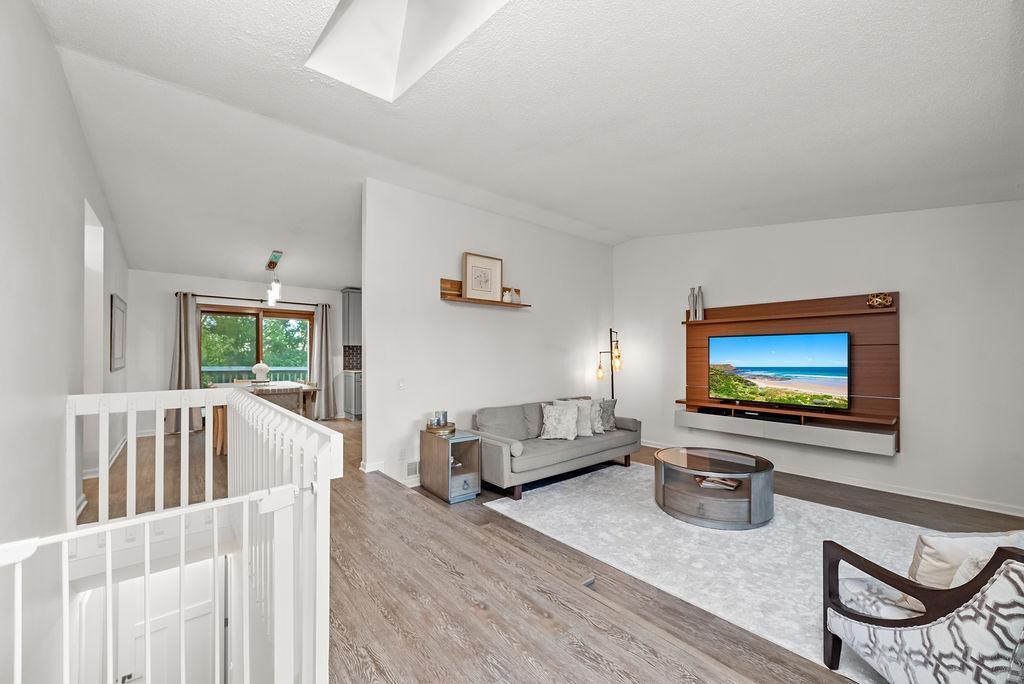 1569 Lancaster Lane Eagan, MN 55122 - Photo 3 of 47