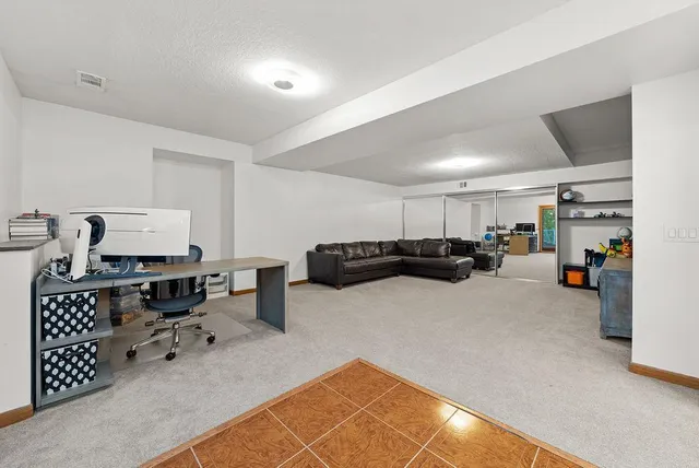 $435,000 | 1569 Lancaster Lane, Eagan, MN 55122