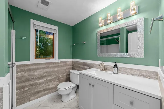 $435,000 | 1569 Lancaster Lane, Eagan, MN 55122