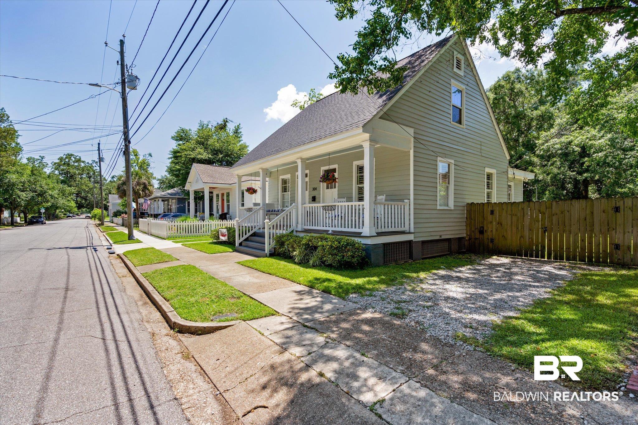 304 Marine Street Mobile, AL 36604 - Photo 20 of 22