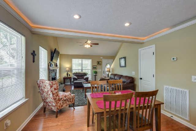 510 Dorris Road Portland, TN 37148 - Photo 4 of 20 a living room with furniture and wooden floor