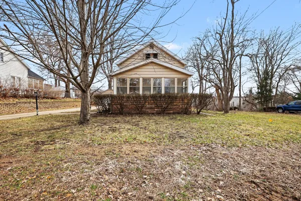 $275,000 | 2222 Hoyle Avenue Northwest, Grand Rapids, MI 49544