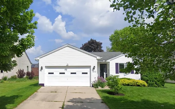 $358,000 | 1040 Heritage Drive, Saline, MI 48176