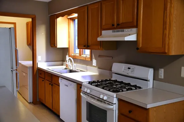 $358,000 | 1040 Heritage Drive, Saline, MI 48176