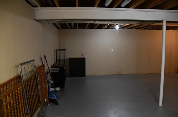 $358,000 | 1040 Heritage Drive, Saline, MI 48176