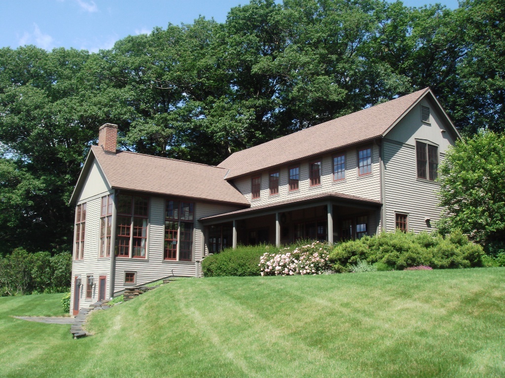 1399 Green River Road