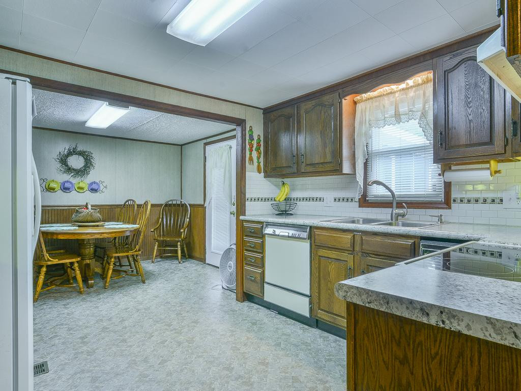 573 Gravely Road Kingsport, TN 37660 - Photo 14 of 36 Photo 14