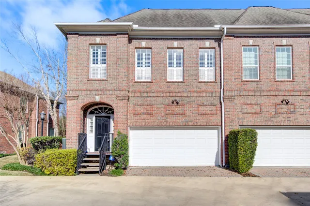 $4,000 | 6811 Staffordshire, Houston, TX 77030