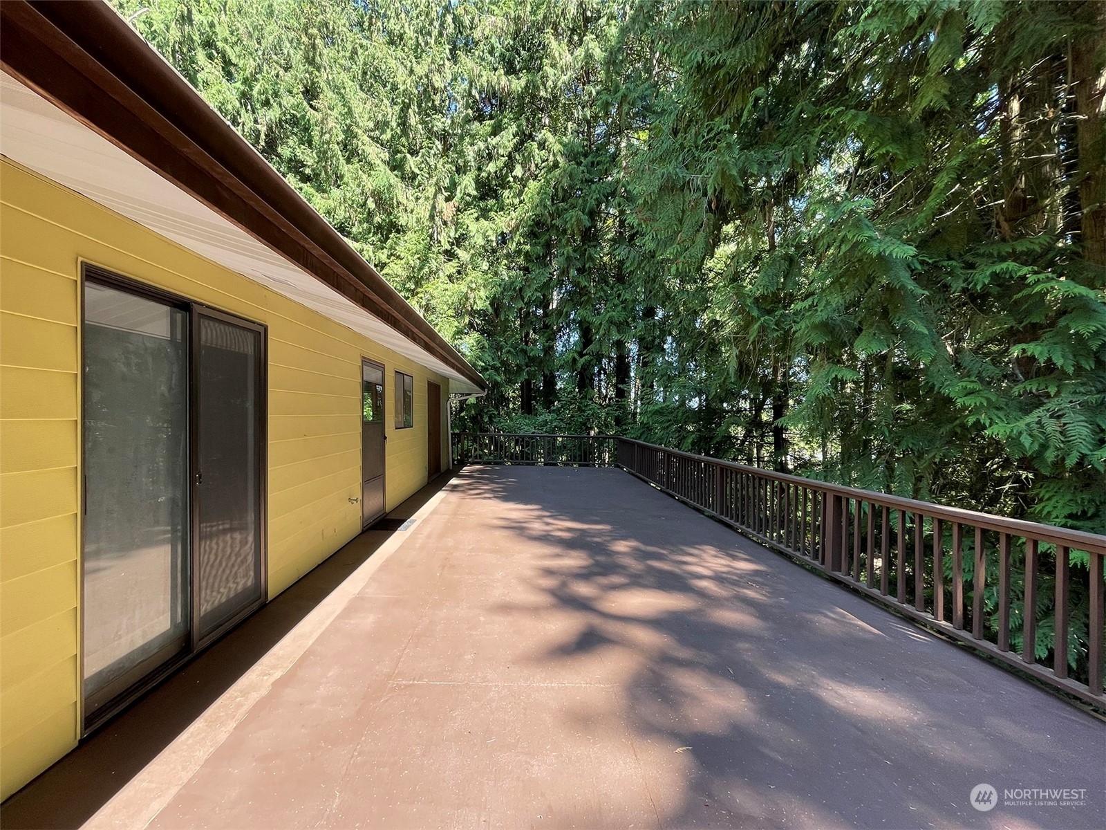 104 Waldo Road Sequim, WA 98382 - Photo 12 of 40 a view of balcony