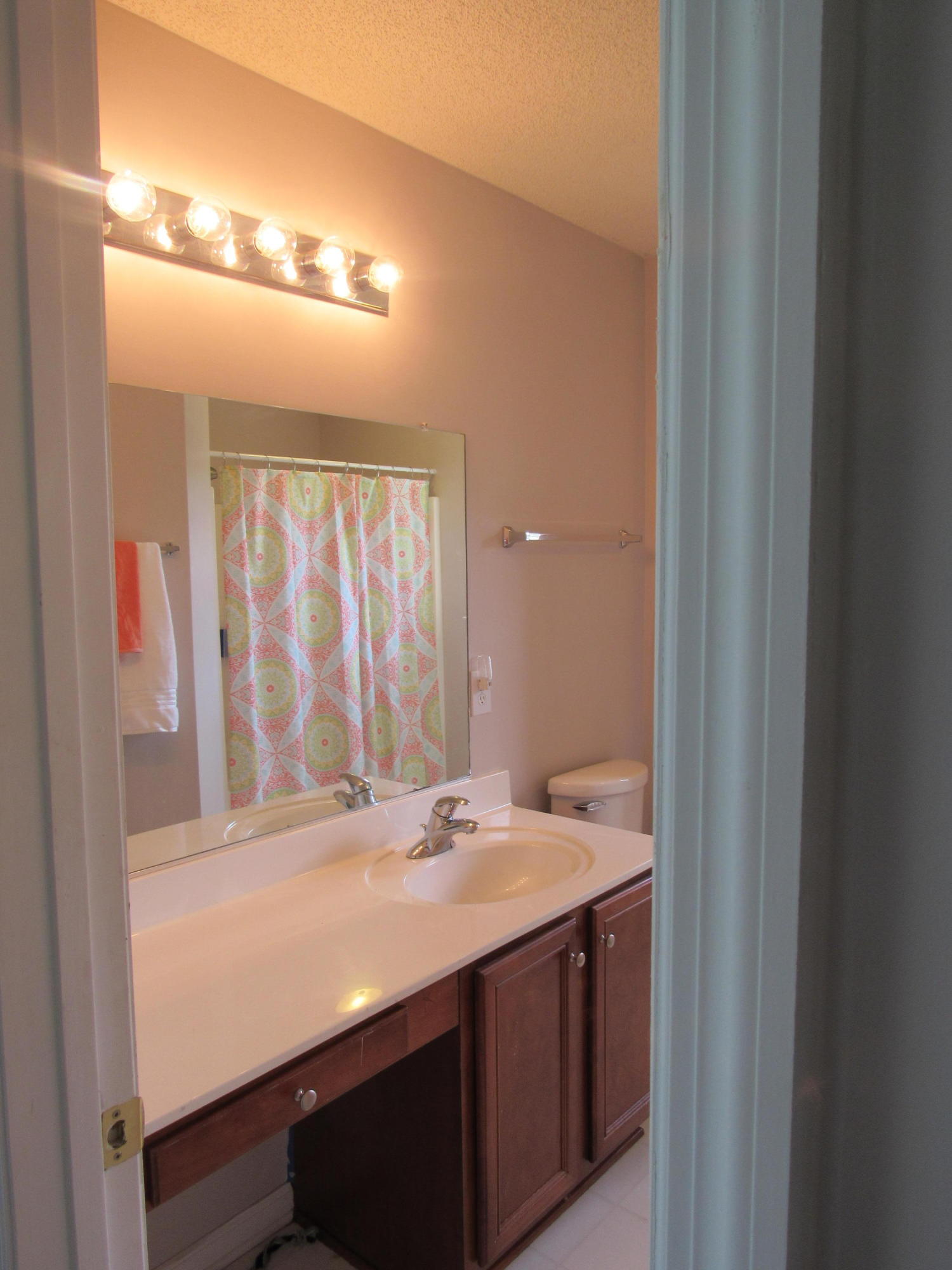 329 Eagle Ridge Road Summerville, SC 29485 - Photo 14 of 20 Master Bath
