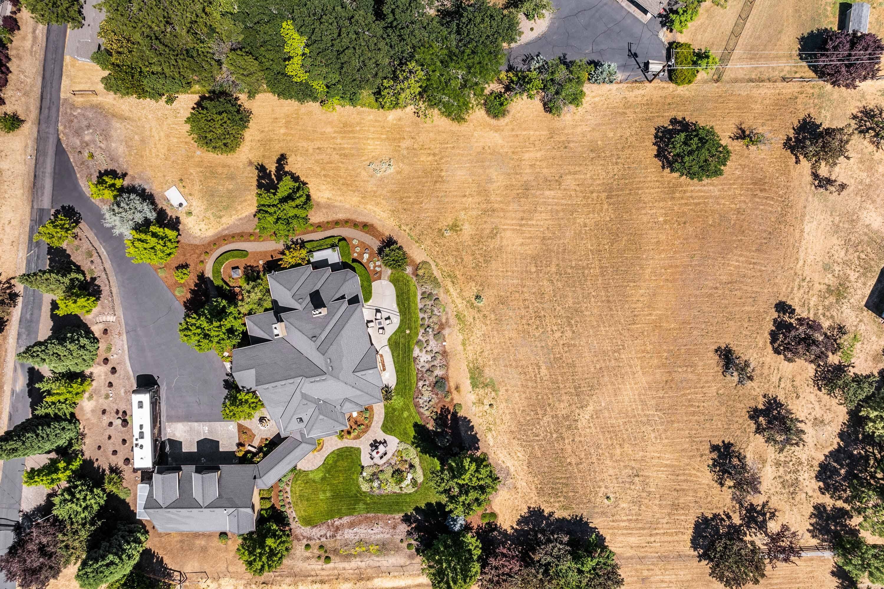 3944 Jonathan Way Central Point, OR 97502 - Photo 43 of 50 DRONE (6 of 7)