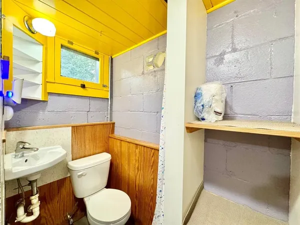 $900 | 6601 North Navin Avenue, Unit A, Tampa, FL 33604