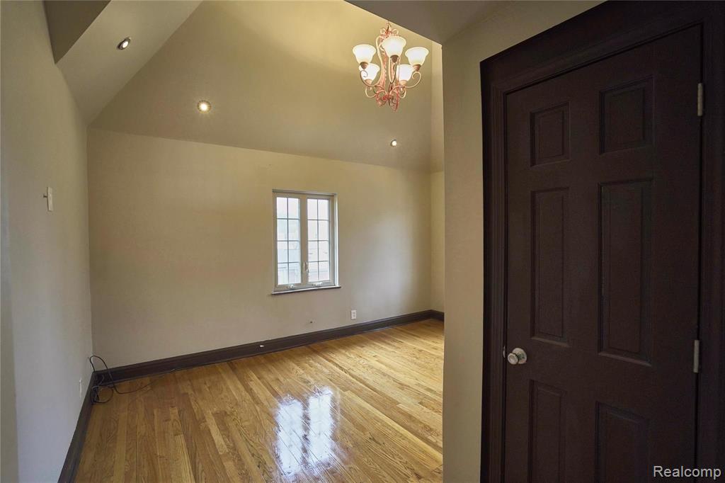 1430 Devonshire Road Grosse Pointe Park, MI 48230 - Photo 57 of 85