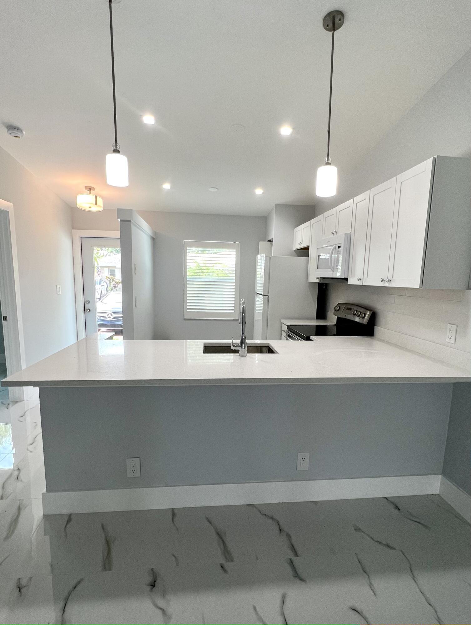 8743 Rheims Road, Unit B Boca Raton, FL 33496 - Photo 1 of 32 20230617164837199441000000-o