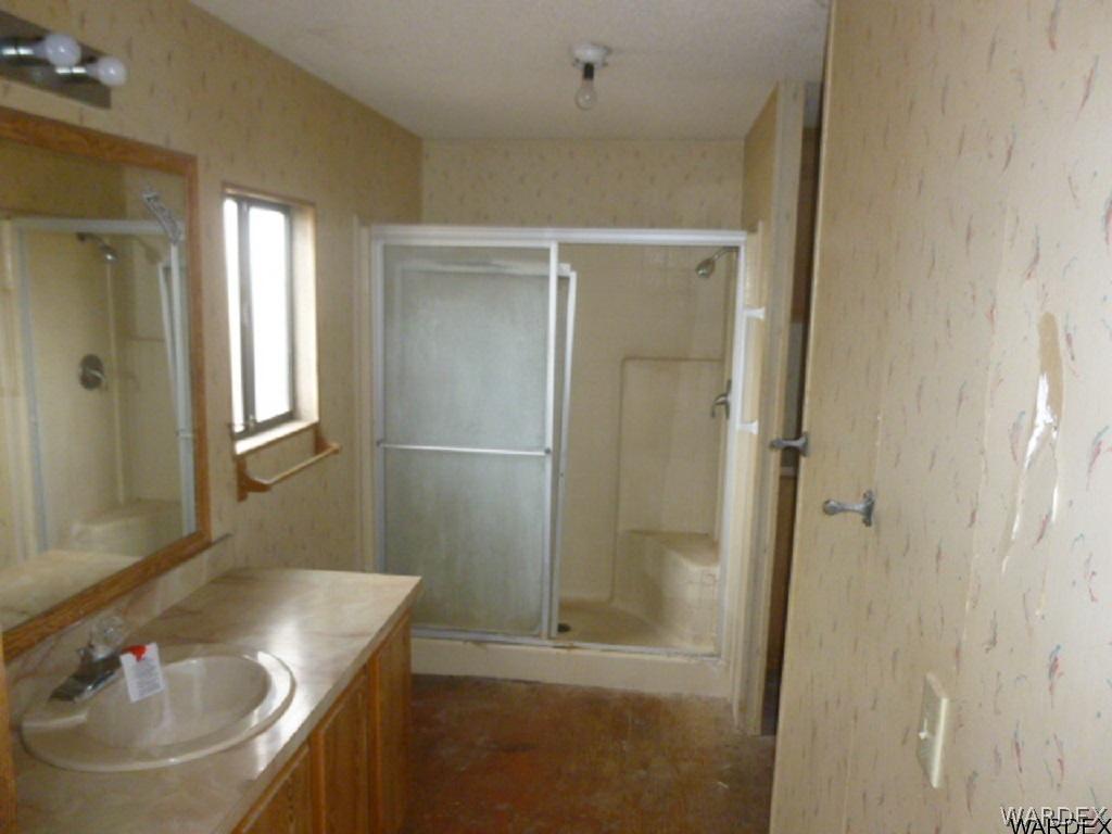 1121 Baseline Road Bullhead City, AZ 86442 - Photo 10 of 15 Gallery Image 10