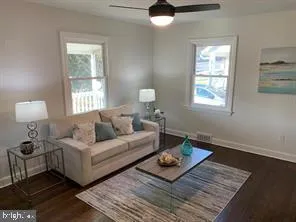 $4,200 | 9407 Colesville Road, Unit B, Silver Spring, MD 20901