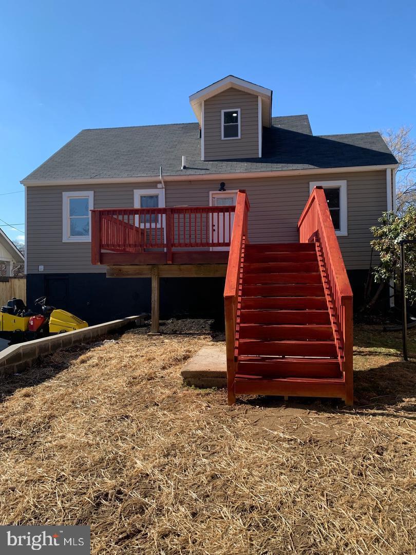 9407 Colesville Road, Unit B Silver Spring, MD 20901 - Photo 43 of 48 Charming home with inviting red deck.