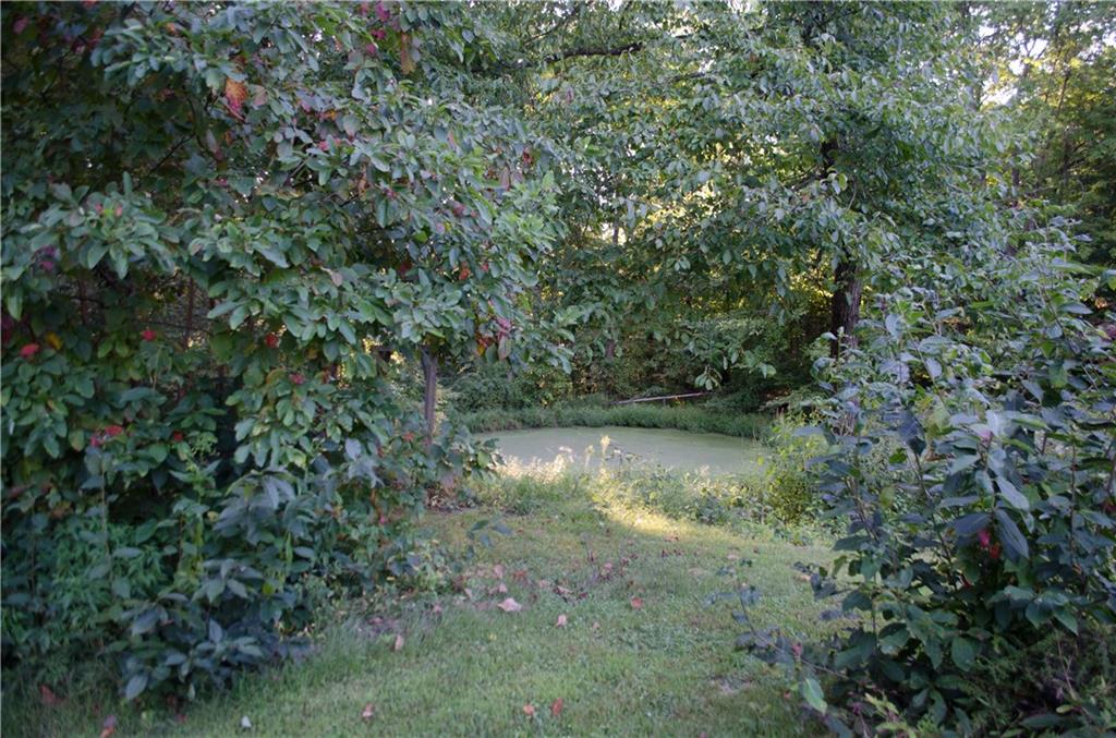 3040 Hancock Ridge Road Martinsville, IN 46151 - Photo 2 of 24