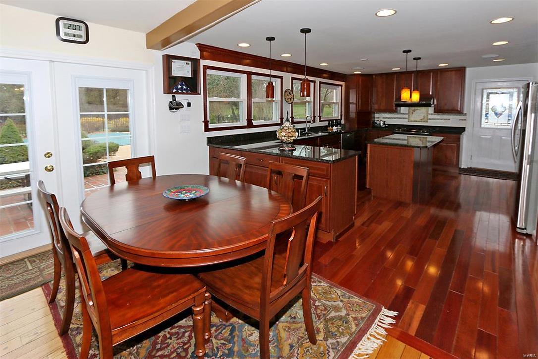 34 Williamsburg Road St. Louis, MO 63141 - Photo 11 of 41 Gallery Image 11