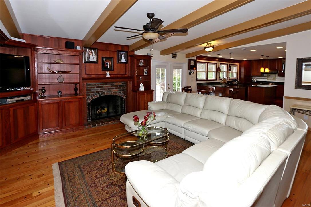 34 Williamsburg Road St. Louis, MO 63141 - Photo 12 of 41 Gallery Image 12