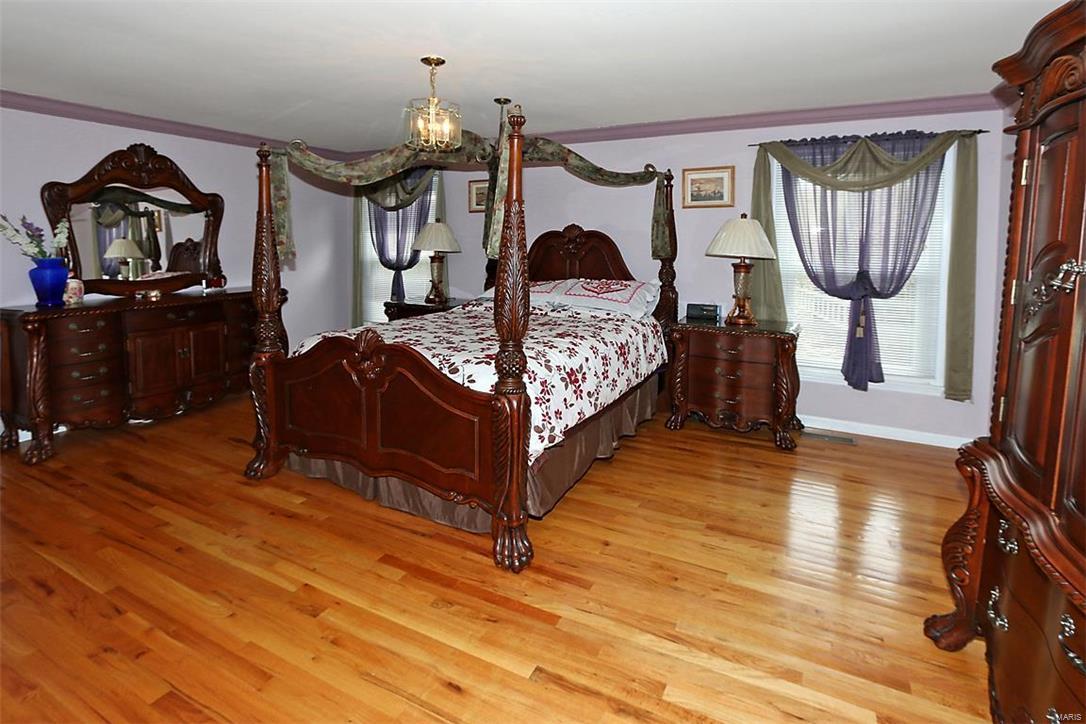 34 Williamsburg Road St. Louis, MO 63141 - Photo 15 of 41 Gallery Image 15