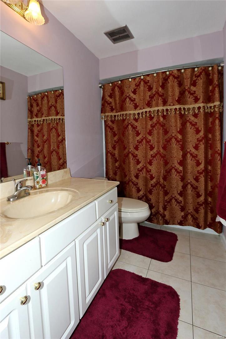 34 Williamsburg Road St. Louis, MO 63141 - Photo 22 of 41 Gallery Image 22
