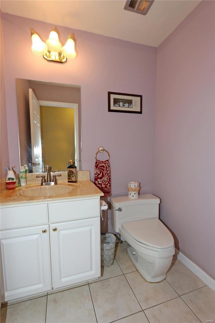 34 Williamsburg Road St. Louis, MO 63141 - Photo 23 of 41 Gallery Image 23