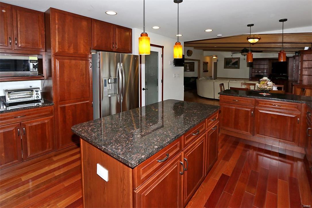 34 Williamsburg Road St. Louis, MO 63141 - Photo 9 of 41 Gallery Image 9