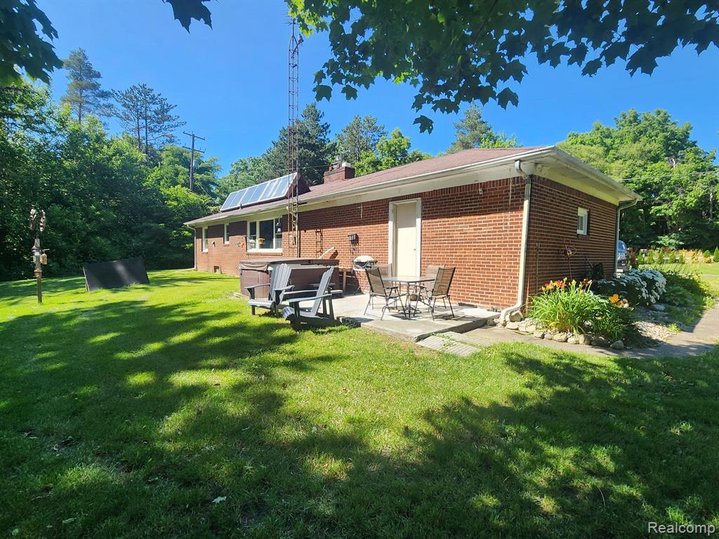 3255 West Frances Road Mount Morris, MI 48458 - Photo 4 of 17