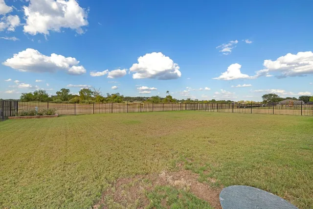 a view of an ocean and a building