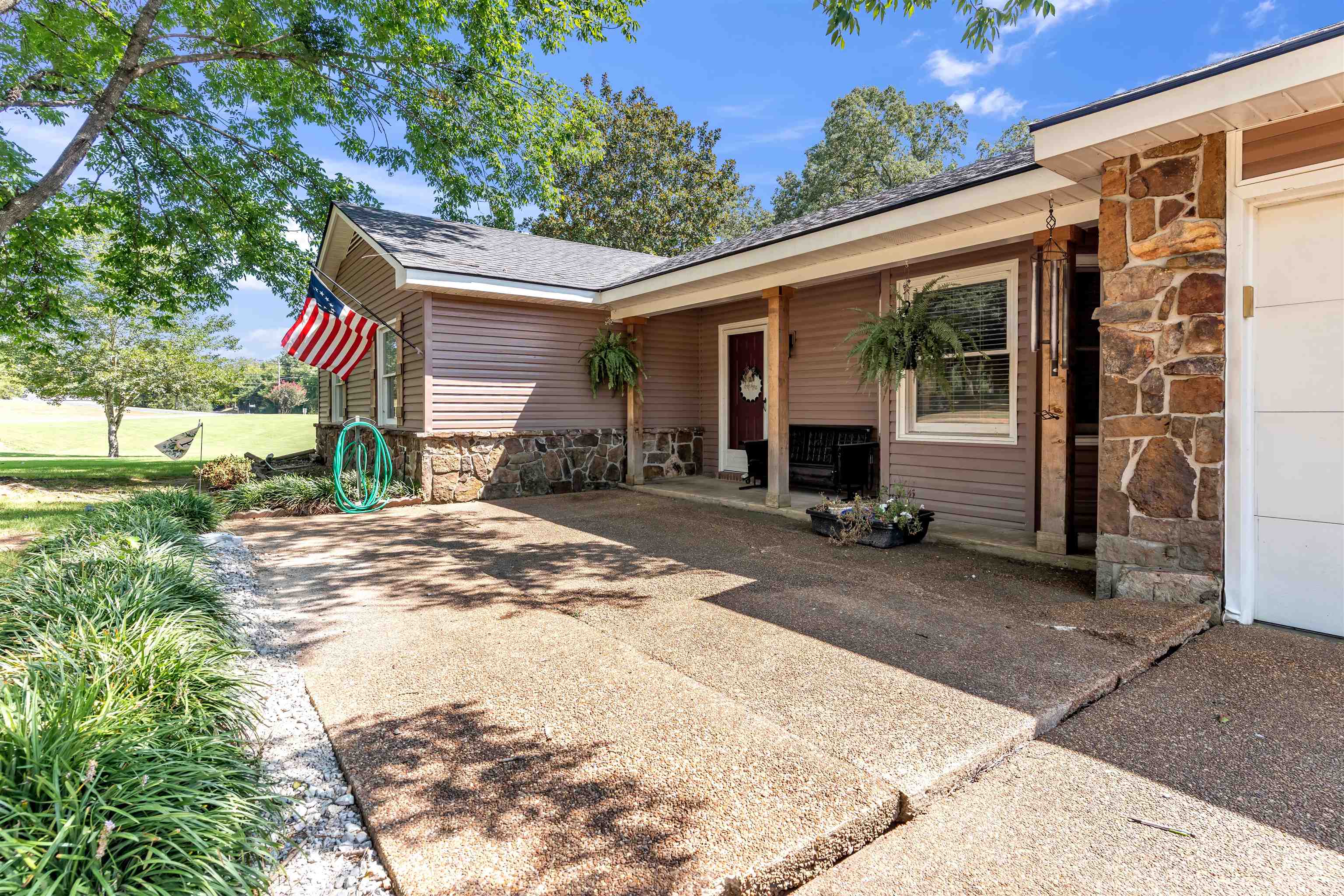 285 Woodbridge Road Somerville, TN 38068 - Photo 5 of 24 Gallery Image 5