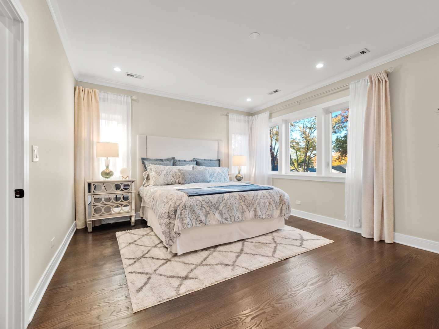 1221 Castle Drive Park Ridge, IL 60068 - Photo 14 of 41 Gallery Image 14