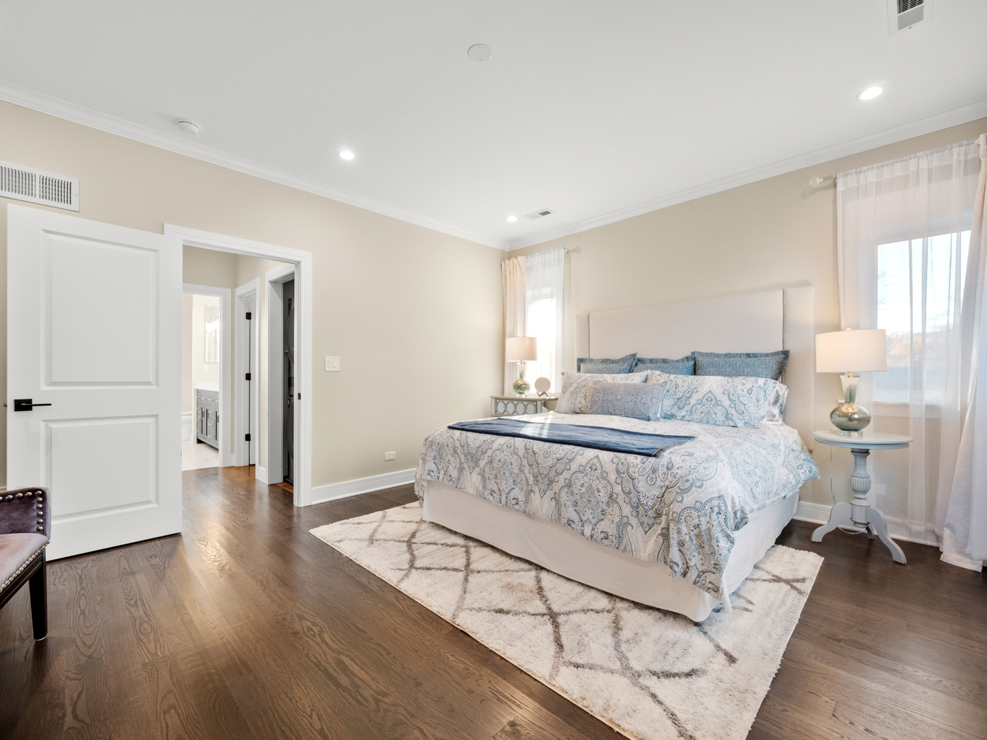 1221 Castle Drive Park Ridge, IL 60068 - Photo 16 of 41 Gallery Image 16