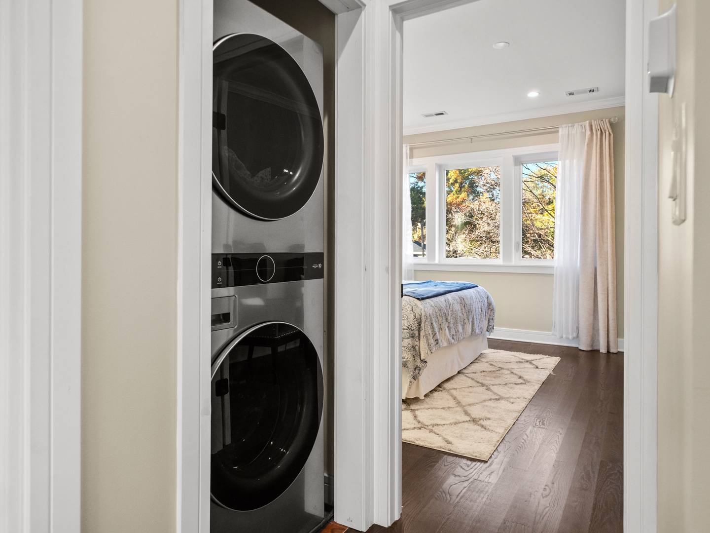 1221 Castle Drive Park Ridge, IL 60068 - Photo 17 of 41 Gallery Image 17
