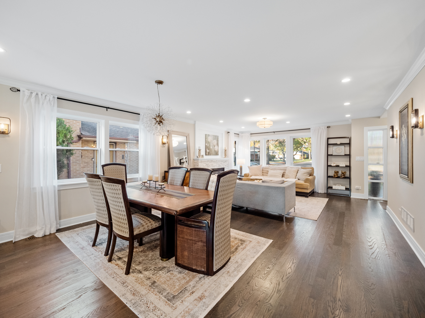 1221 Castle Drive Park Ridge, IL 60068 - Photo 7 of 41 Gallery Image 7