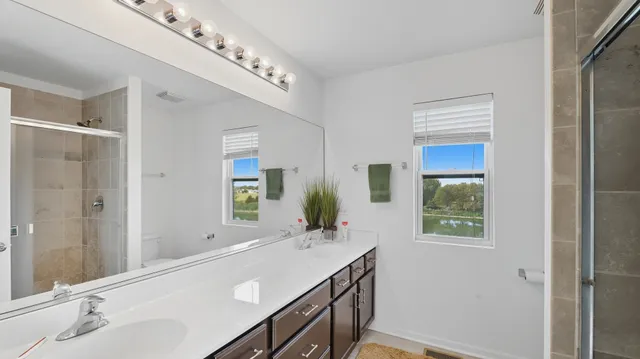 $464,000 | 1607 Seward Road, Joliet, IL 60431