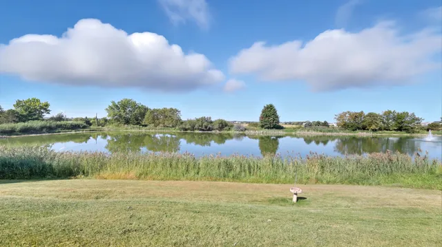 $464,000 | 1607 Seward Road, Joliet, IL 60431