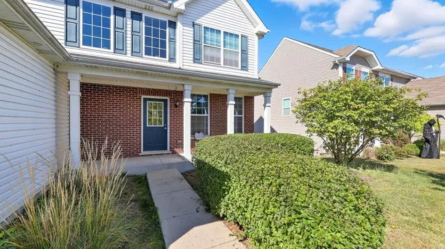 $464,000 | 1607 Seward Road, Joliet, IL 60431